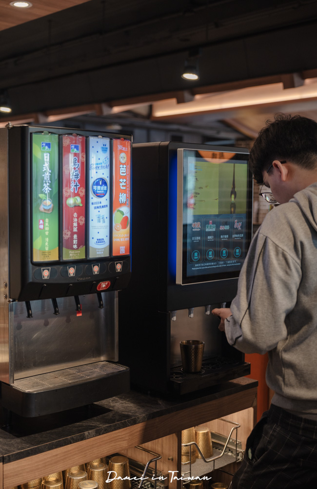 台北燒肉吃到飽推薦「熊一頂級燒肉西門店」西門町燒肉吃到飽,只要598元,8款調酒無限暢飲,燒肉無限烤! - 第28張圖 台北燒肉吃到飽推薦「熊一頂級燒肉西門店」西門町燒肉吃到飽,只要598元,8款調酒無限暢飲,燒肉無限烤!