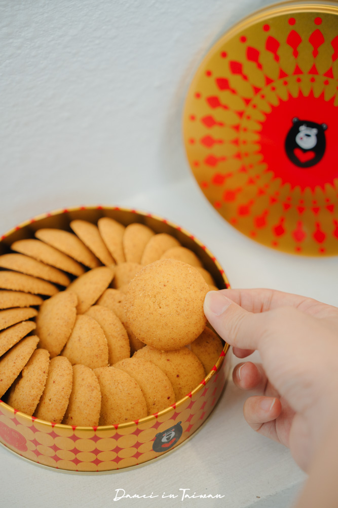 2026過年禮盒推薦！鴻鼎菓子新年禮盒，限定烏魚子與開心果曲奇，送禮又體面