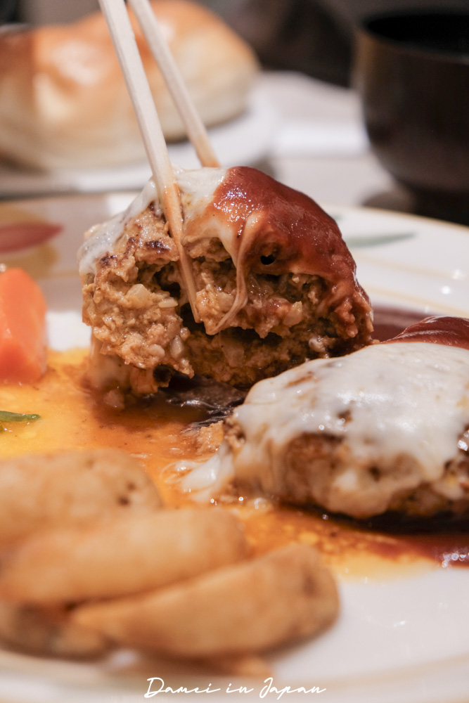 LUCUA大阪美食推薦|Tokura(とくら),京都排隊爆汁漢堡排!在大阪就吃得到 - 第18張圖 LUCUA大阪美食推薦|Tokura(とくら),京都排隊爆汁漢堡排!在大阪就吃得到