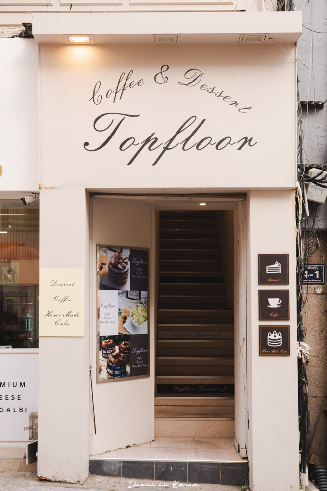 釜山南浦咖啡廳推薦!Top floor탑플로어-草莓鮮奶油蛋糕清爽不膩口，法式風格空間又好拍照