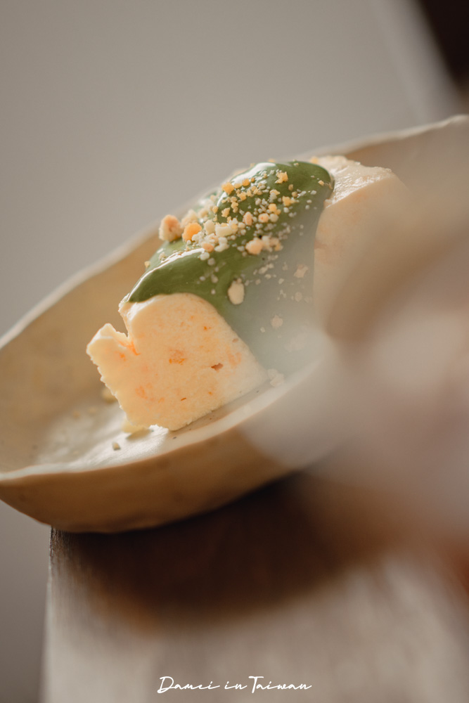 台北車站附近咖啡廳推薦「吃咖 Chikafe」必點酸奶起司蛋糕，回訪無數次的口袋名單