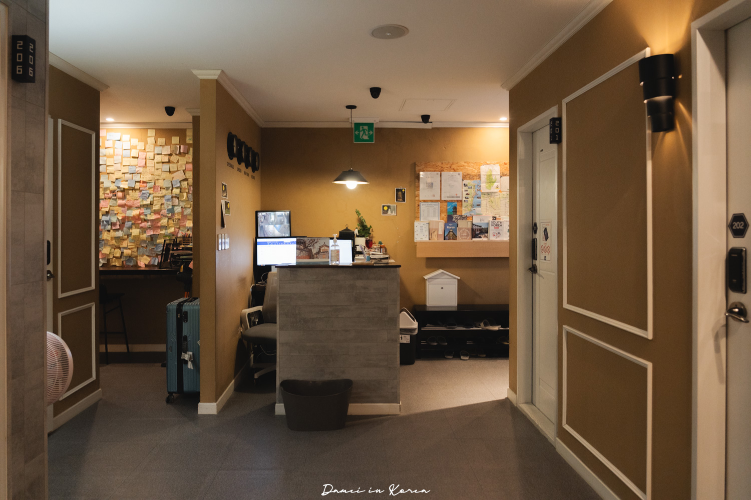 慶州住宿推薦！慶州藍艇青年旅館，皇理團路附近，每晚只要600元平價住宿，更附贈早餐