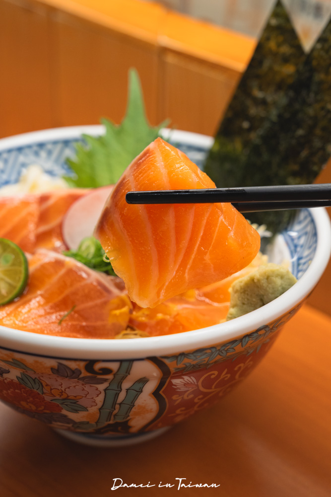 逢甲美食推薦「稻鮨板前吞食」厚切又新鮮的生魚片,擺盤也十分用心 - 第18張圖 逢甲美食推薦「稻鮨板前吞食」厚切又新鮮的生魚片,擺盤也十分用心