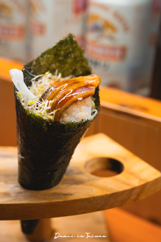 逢甲美食推薦「稻鮨板前吞食」厚切又新鮮的生魚片,擺盤也十分用心 - 第23張圖 逢甲美食推薦「稻鮨板前吞食」厚切又新鮮的生魚片,擺盤也十分用心