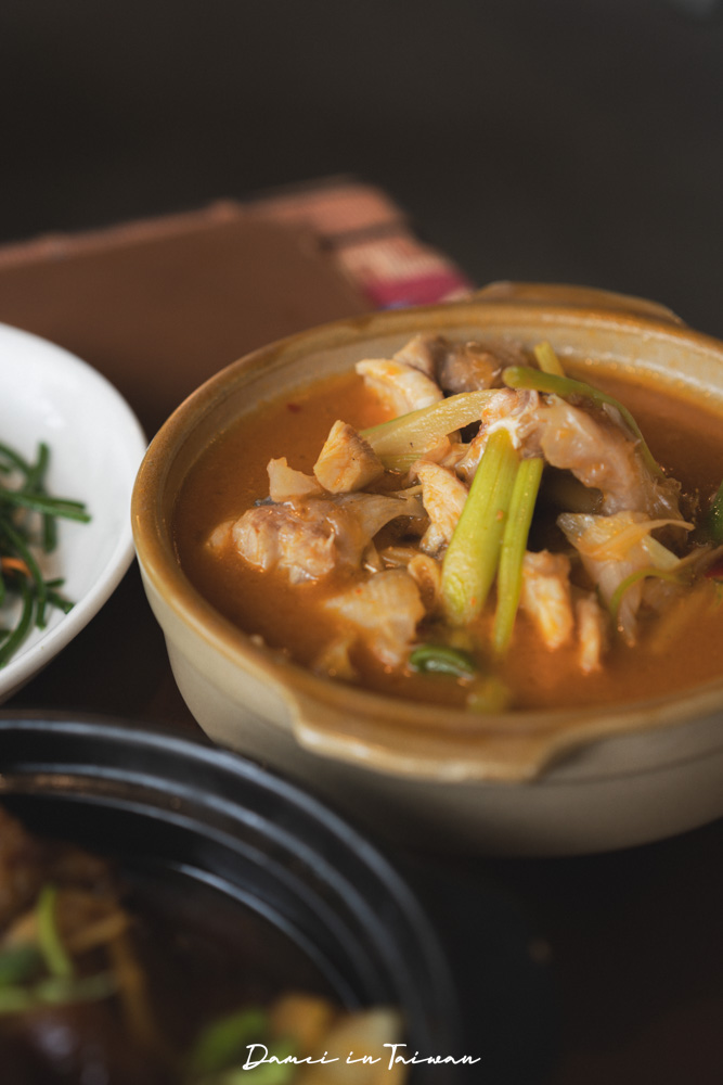 金山美食推薦「阿嬤家漁村料理」2025米其林必比登推薦！假日永遠客滿，多種新鮮海鮮的家常菜餐廳