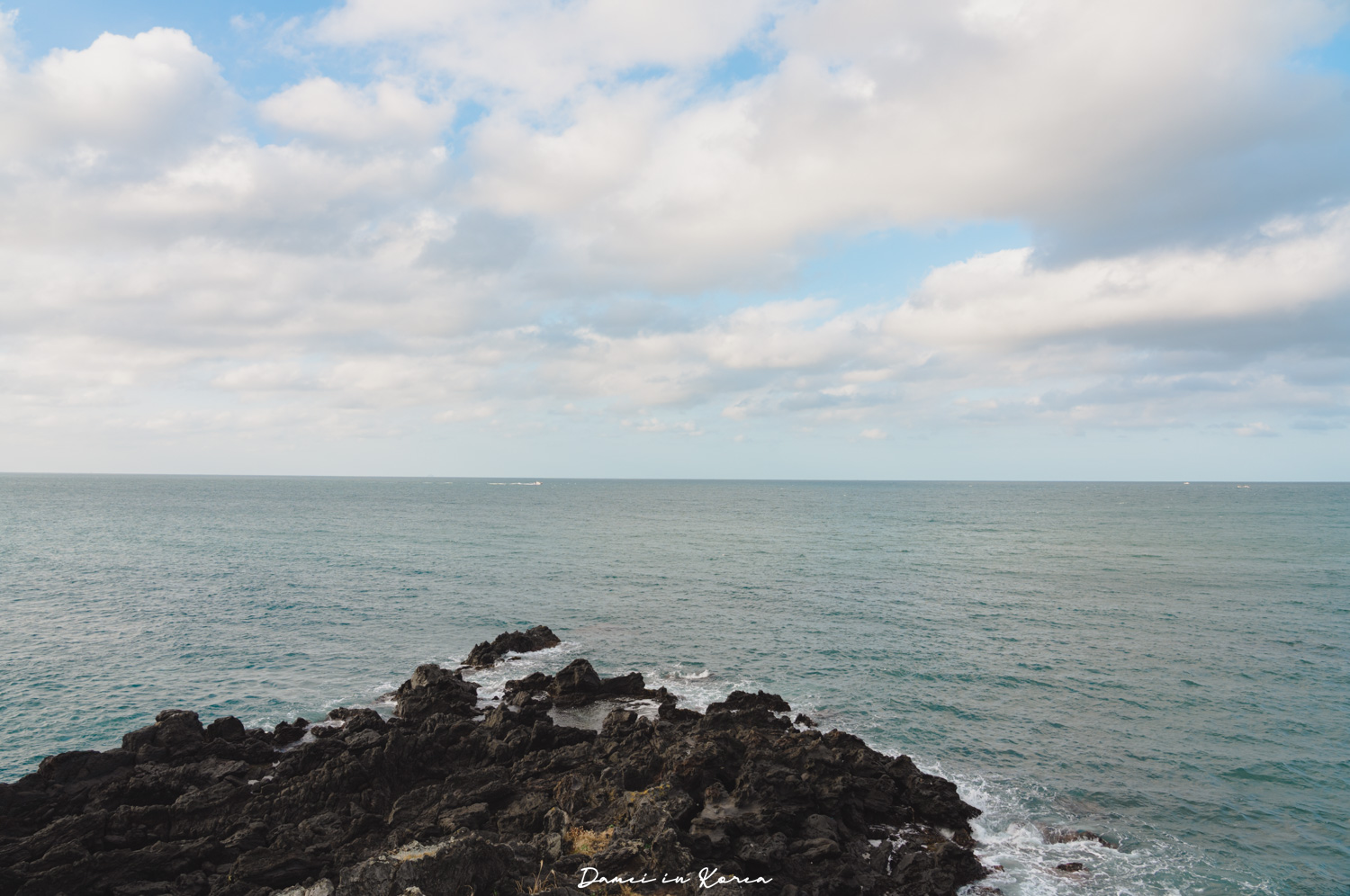 龍頭岩、龍淵峽谷|鄰近濟州機場,從市區就能抵達的自然奇景! - 第20張圖 龍頭岩、龍淵峽谷|鄰近濟州機場,從市區就能抵達的自然奇景!