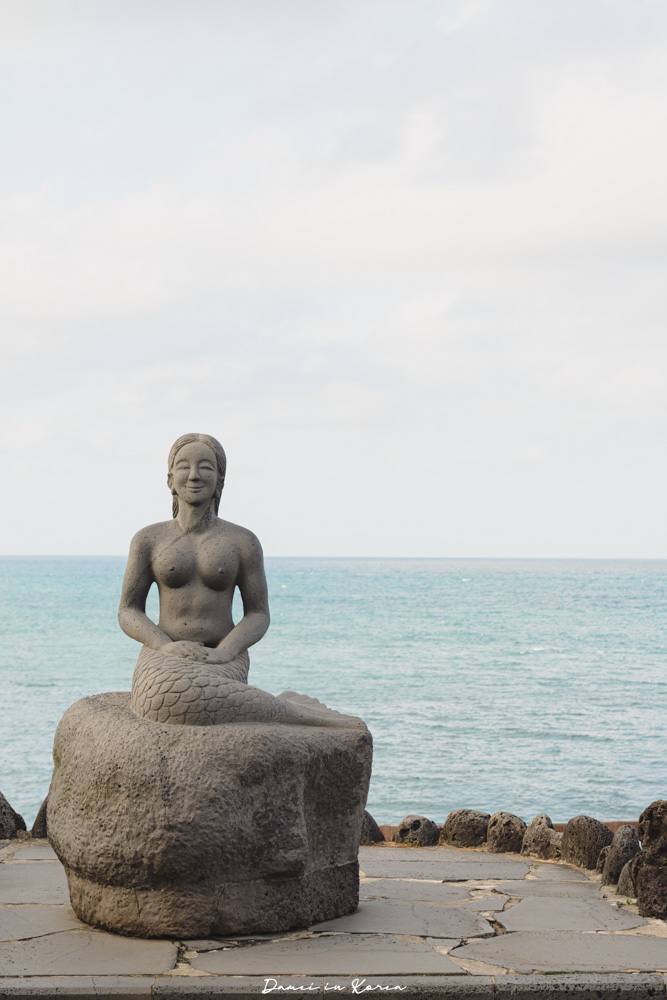 龍頭岩、龍淵峽谷|鄰近濟州機場,從市區就能抵達的自然奇景! - 第28張圖 龍頭岩、龍淵峽谷|鄰近濟州機場,從市區就能抵達的自然奇景!