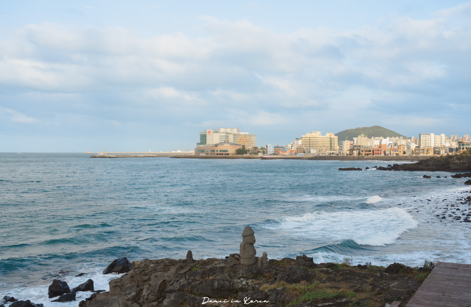 龍頭岩、龍淵峽谷|鄰近濟州機場,從市區就能抵達的自然奇景! - 第26張圖 龍頭岩、龍淵峽谷|鄰近濟州機場,從市區就能抵達的自然奇景!