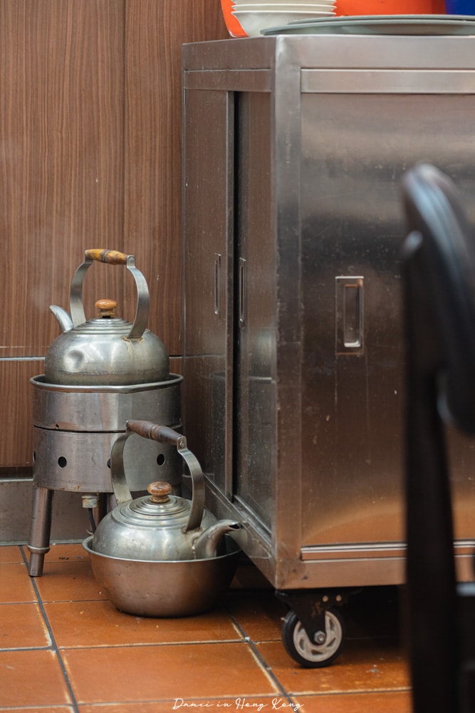 香港上環美食「蓮香樓」百年飲茶老店，保留傳統點心推車文化！
