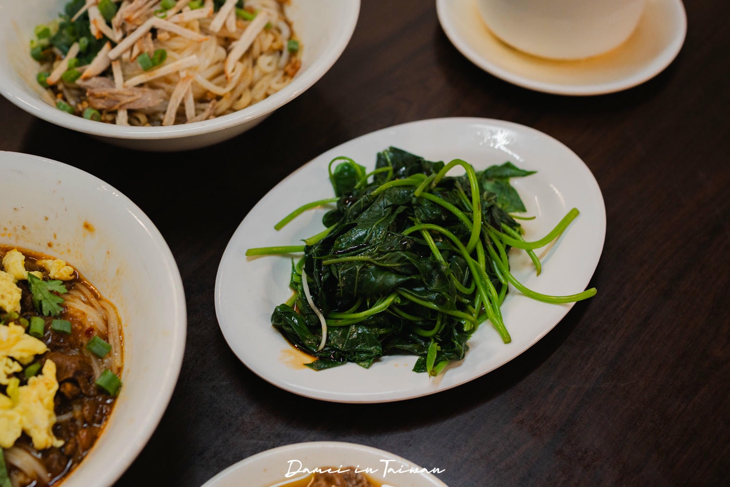 師大美食推薦！麗江南洋風味麵食館-必吃乾拌巴巴絲！學生族最愛的小吃店