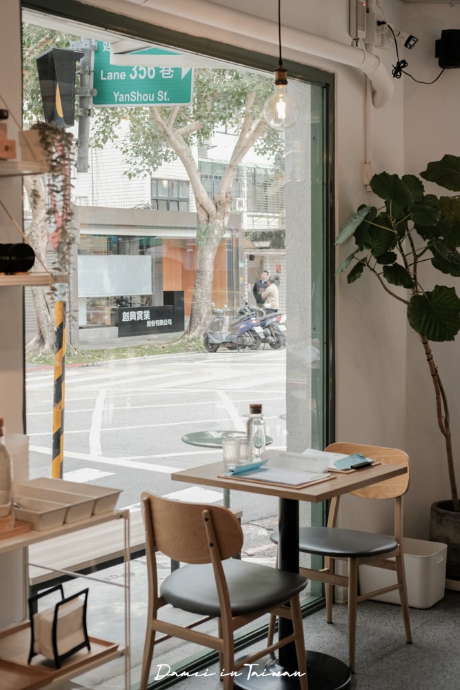 台北澳式早午餐推薦!Cornerstone Cafe-民生社區裡的人氣早午餐,餐點精緻不踩雷 - 第7張圖 台北澳式早午餐推薦!Cornerstone Cafe-民生社區裡的人氣早午餐,餐點精緻不踩雷