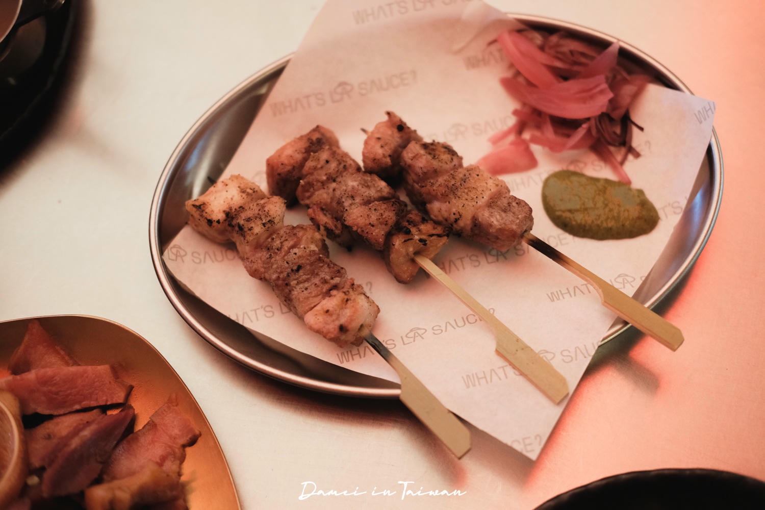 松菸餐酒館推薦「WHAT’S LA SAUCE」11款特色醬料，台美混血料理餐館