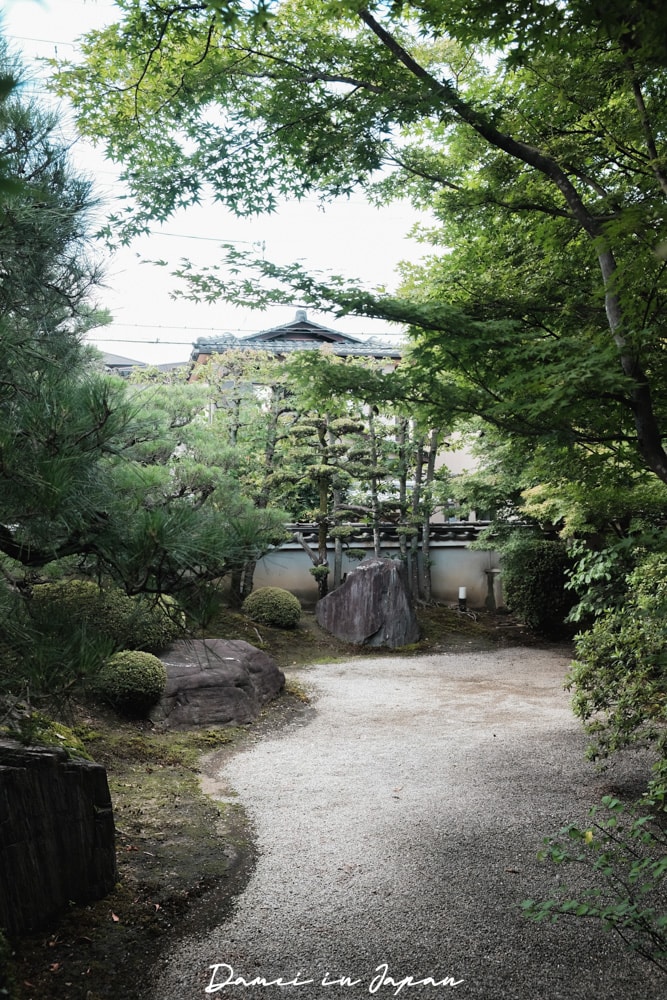 嵐山老宅咖啡廳「eXcafe京都嵐山本店」抹茶甜點、烤糰子下午茶都是人氣經典品項