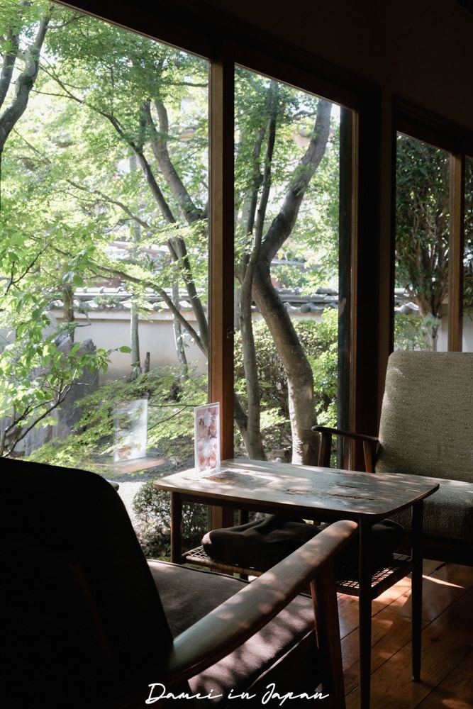 嵐山老宅咖啡廳「eXcafe京都嵐山本店」抹茶甜點、烤糰子下午茶都是人氣經典品項