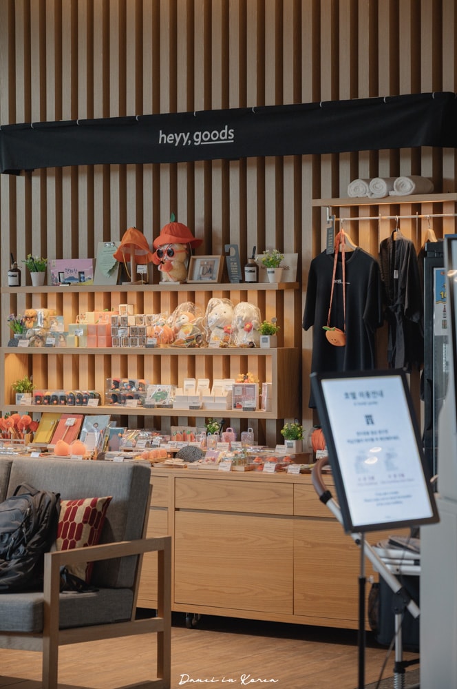 濟州島西歸浦住宿「heyy,seogwipo」一晚不到千元的海景飯店,鄰近天地淵瀑布 - 第6張圖 濟州島西歸浦住宿「heyy,seogwipo」一晚不到千元的海景飯店,鄰近天地淵瀑布