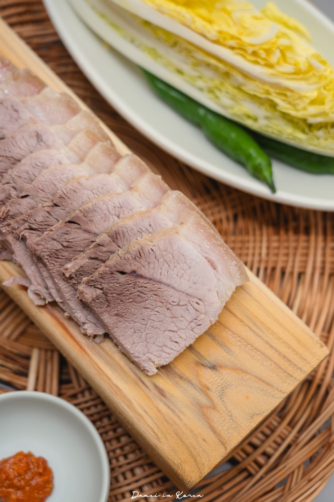 海洋麵條국수바다 본점-西歸浦人氣美食，熬煮12小時豬骨湯搭熟成生麵