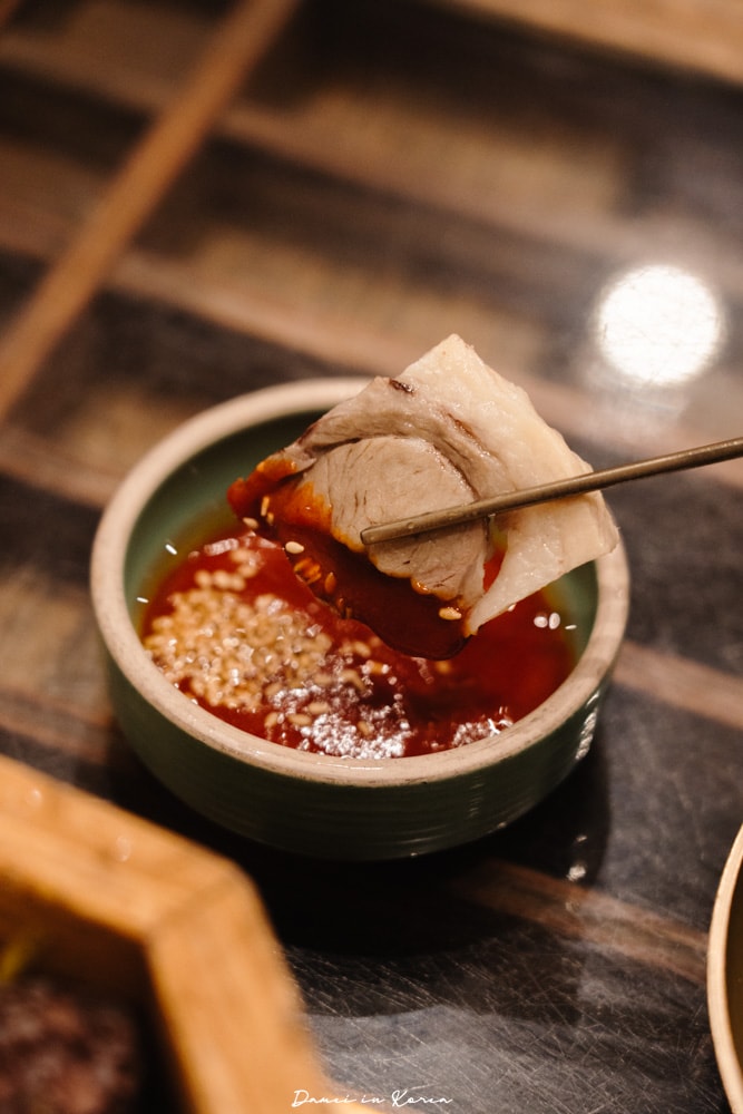 青瓦屋청와옥-首爾人氣豬肉血腸湯飯，連續5年獲得藍緞帶推薦
