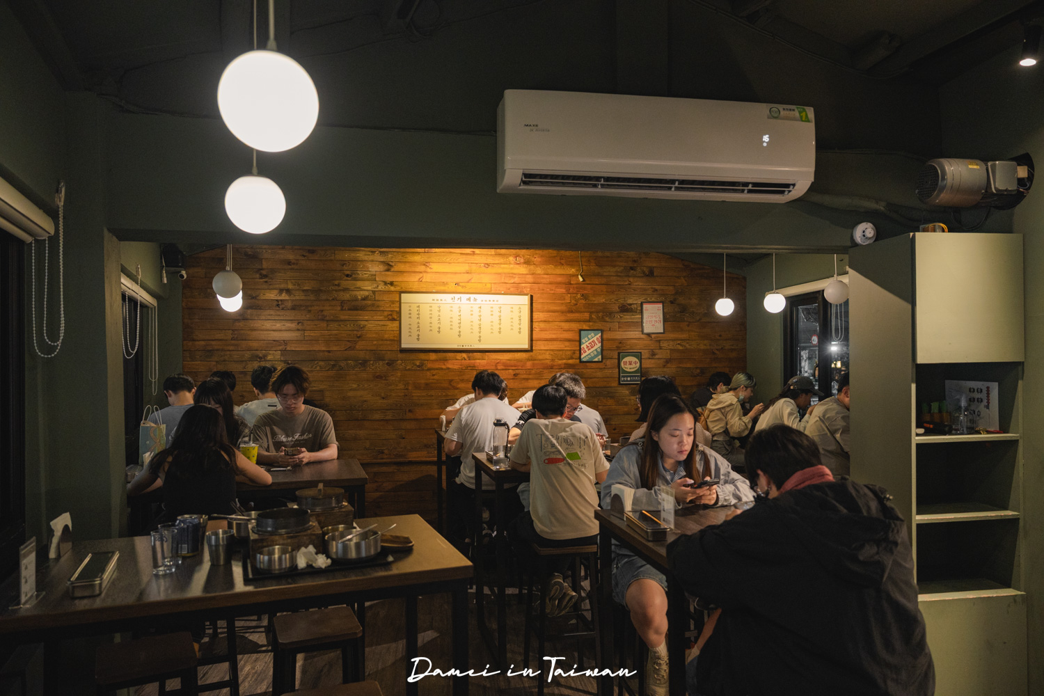 士林美食「金美麗人韓國直火釜飯專賣店」不用飛韓國也能吃到人氣釜飯，士林捷運站三分鐘！